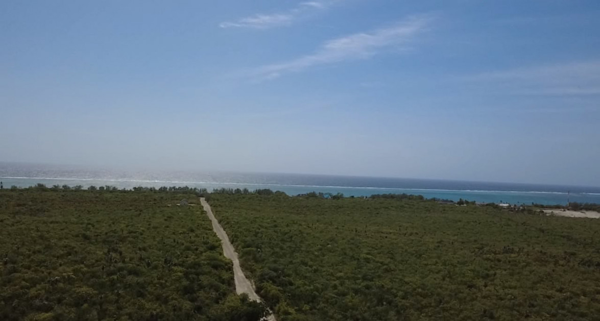 0.23 Acres House Lot located near Colliers Beach