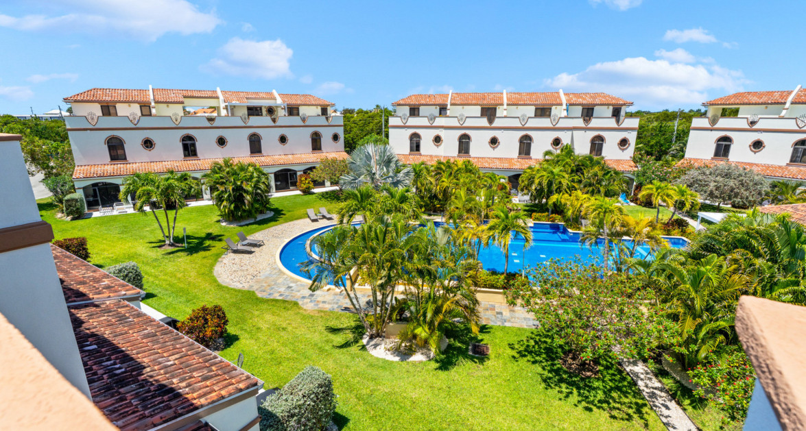 107 SAN SEBASTIAN- EXCEPTIONAL, LARGE 2-BED CONDO IN SOUGHT-AFTER SOUTH SOUND LOCATION - Image 13