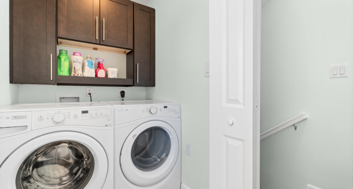 107 SAN SEBASTIAN- EXCEPTIONAL, LARGE 2-BED CONDO IN SOUGHT-AFTER SOUTH SOUND LOCATION - Image 12