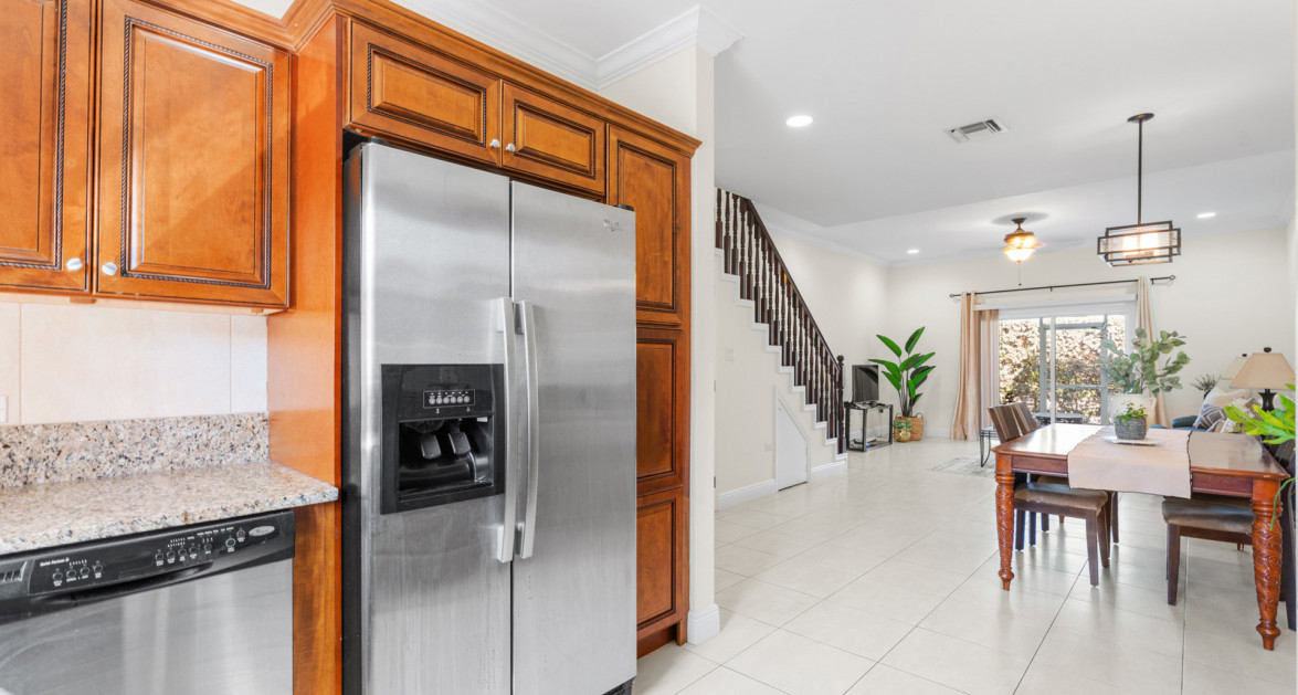 11 SNUG HARBOUR VILLAS | LOVELY 2-BED/ 2-BATH UNIT IN WELL-LOCATED COMMUNITY - Image 11