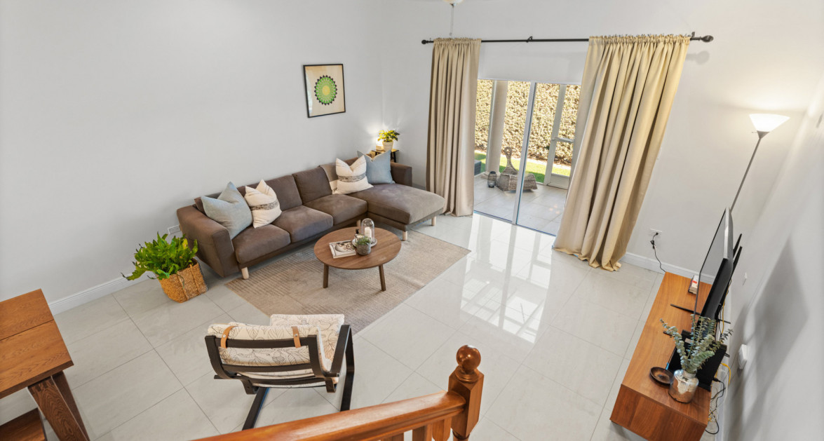 17 SNUG HARBOUR VILLAS | FANTASTIC 2-BED/ 2.5 BATH IN HIGHLY SOUGHT-AFTER COMPLEX - Image 10