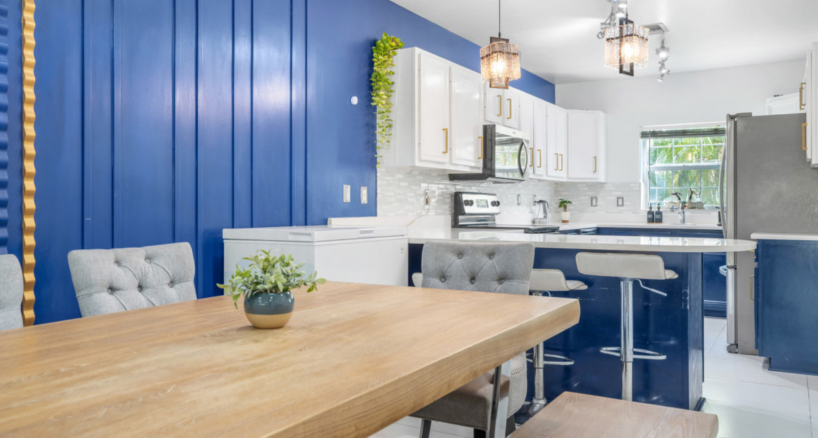 18 SUNRISE TOWNHOMES, PHASE 3, SOUTH SOUND AREA | OVERSIZED, RENOVATED 2-BED UNIT - Image 3