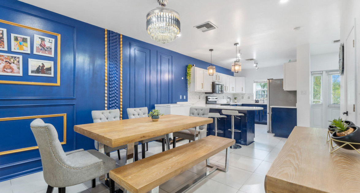 18 SUNRISE TOWNHOMES, PHASE 3, SOUTH SOUND AREA | OVERSIZED, RENOVATED 2-BED UNIT - Image 2