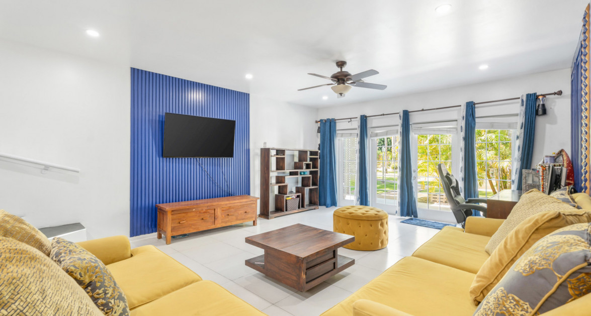 18 SUNRISE TOWNHOMES, PHASE 3, SOUTH SOUND AREA | OVERSIZED, RENOVATED 2-BED UNIT - Image 9