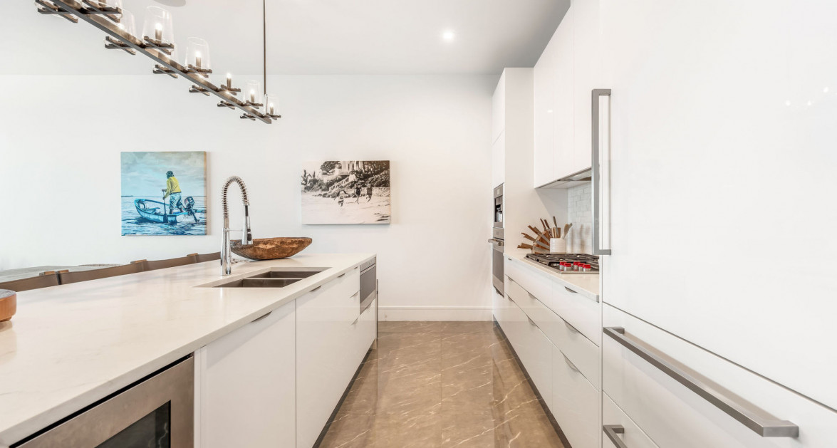 1FIN- Single Level Corner Condo with Excellent Layout - Image 10