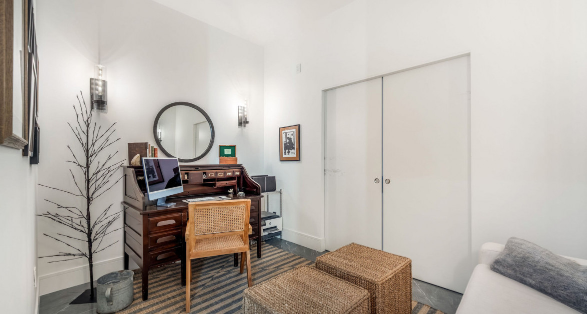 1FIN- Single Level Corner Condo with Excellent Layout - Image 20