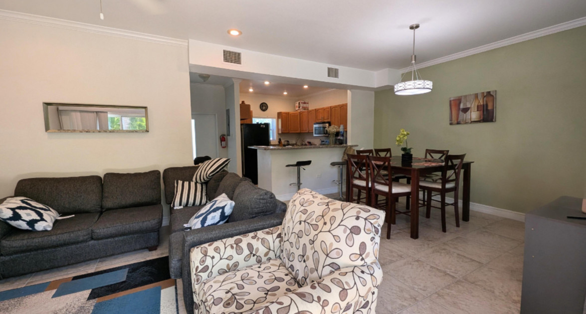 2 BED / 2.5 TOWNHOME - GEORGE TOWN - Image 3