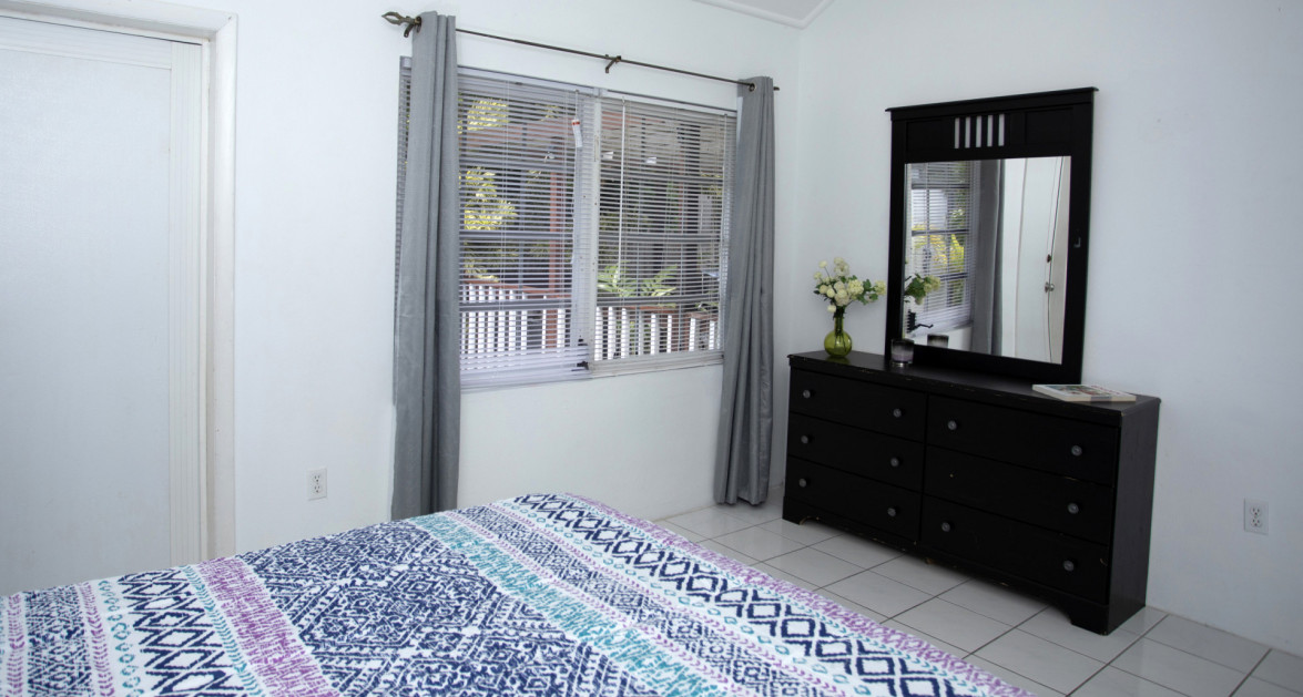 2 Bed Townhome - Image 6