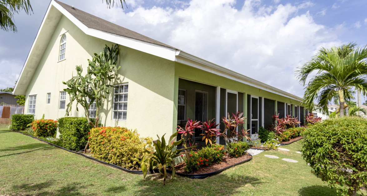 2 Bed Townhome - Image 5