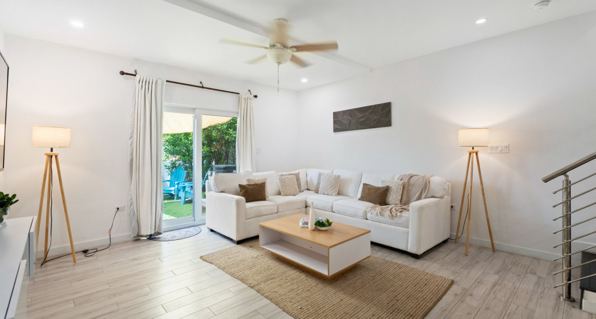 20 OCEAN REACH- CHARMING 2-BED/ 3-BATH IN AWESOME LOCATION - Image 3
