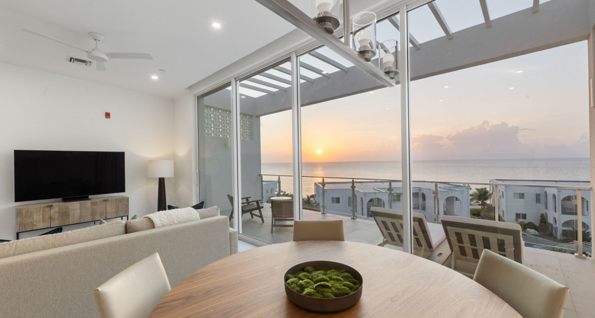 21 SUNSET POINT- 3RD FLOOR OVERSIZED 1 BED/ 1.5 BATH CONDO | PHENOMENAL VIEWS! - Image 5