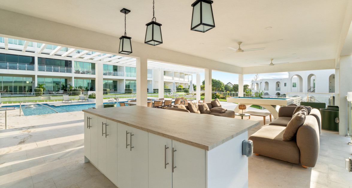 26 SUNSET POINT | RARE 3?BED UNIT WITH ITS OWN 0.33?ACRE PRIVATE SEAFRONT LOT - Image 23