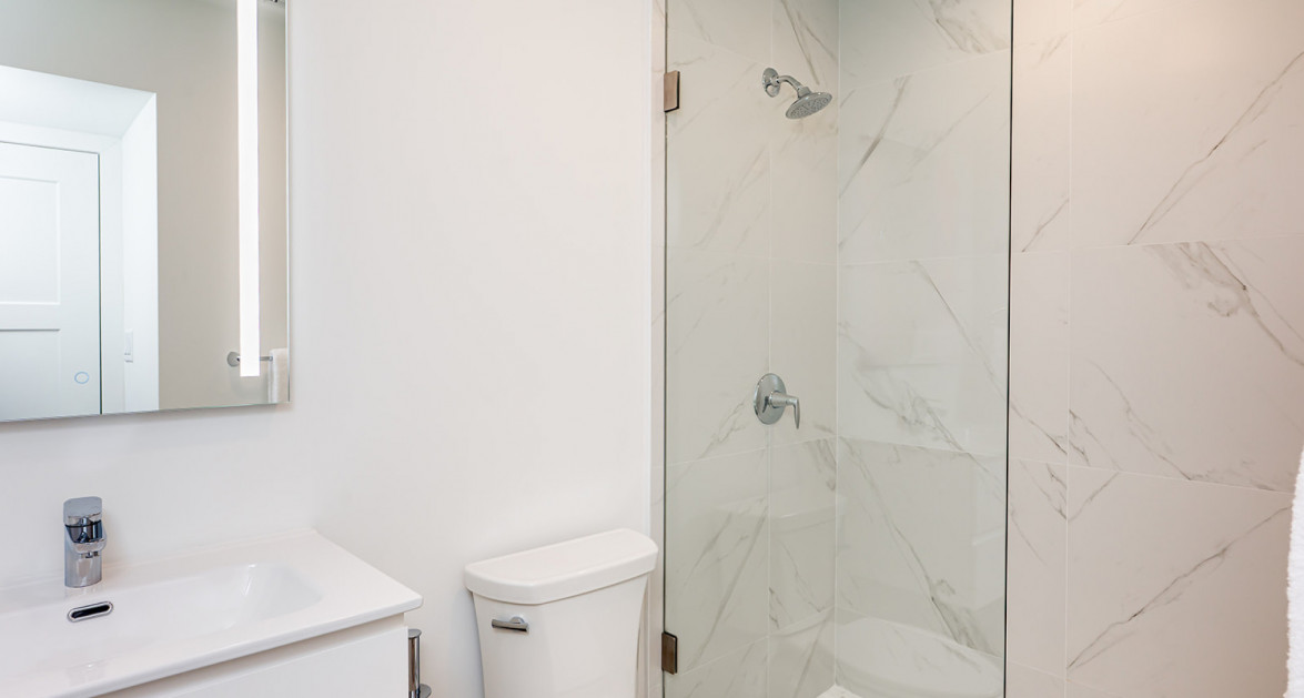 31 Sunset Point- Seafront, 2nd Floor, Unbelievable Views! 1-Bed/ 1.5-Bath - Image 4