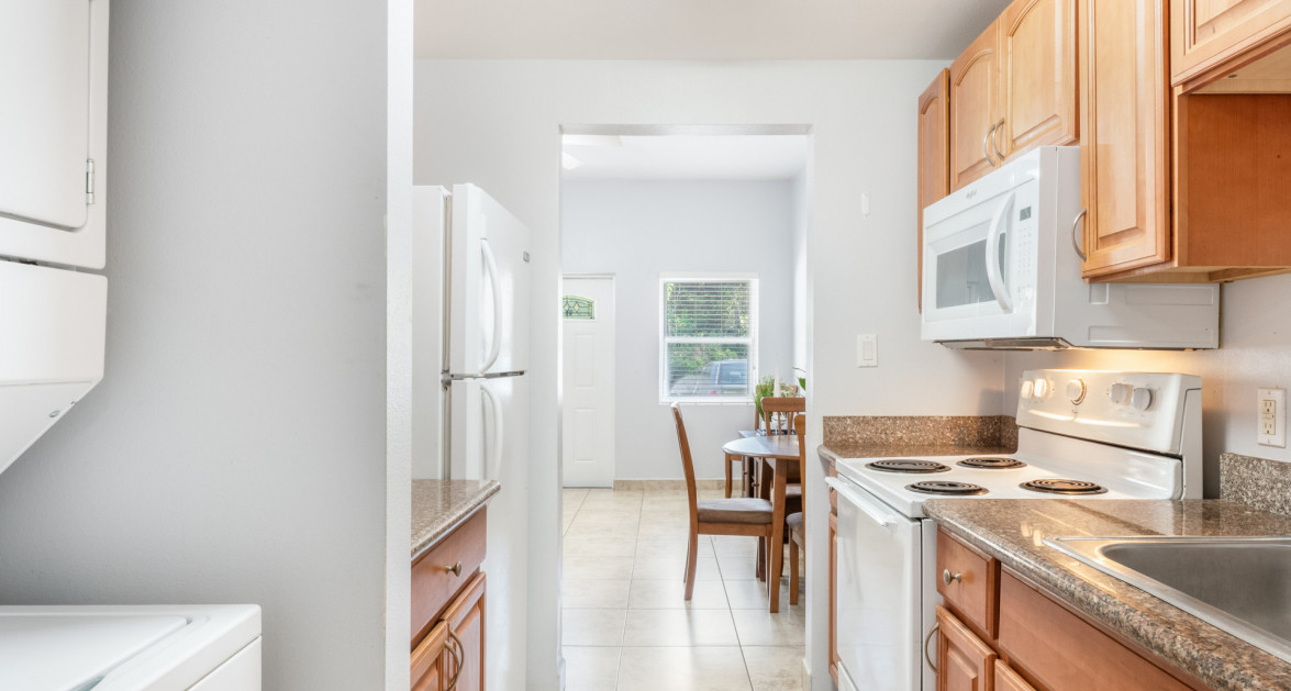 #44 Executive Suites | George Town - Investor Opportunity, 1 Bed Middle unit - Image 11