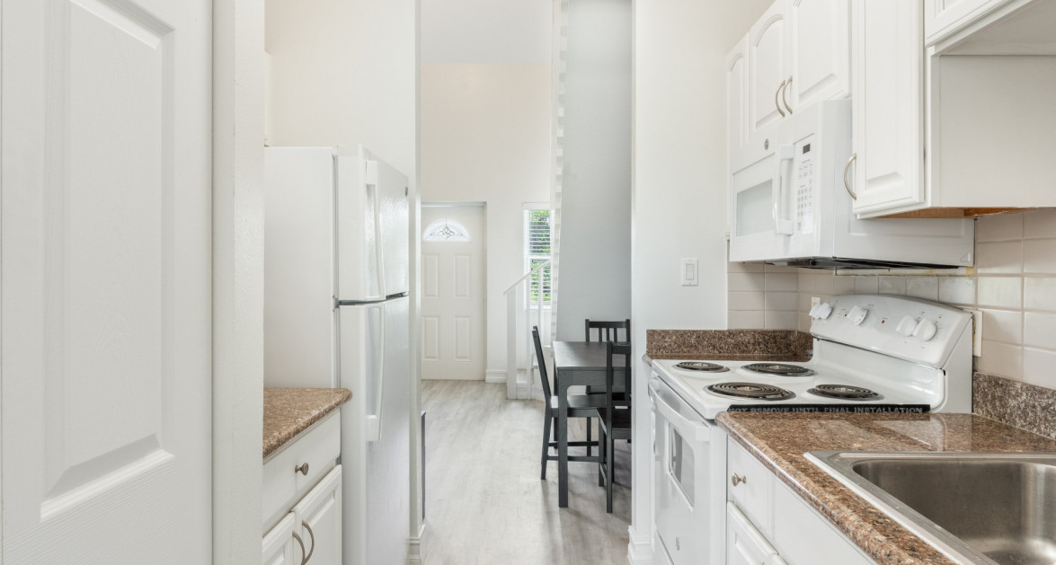 #48 Executive Suites | George Town - Investor Opportunity, 2 Bed Middle unit - Image 7