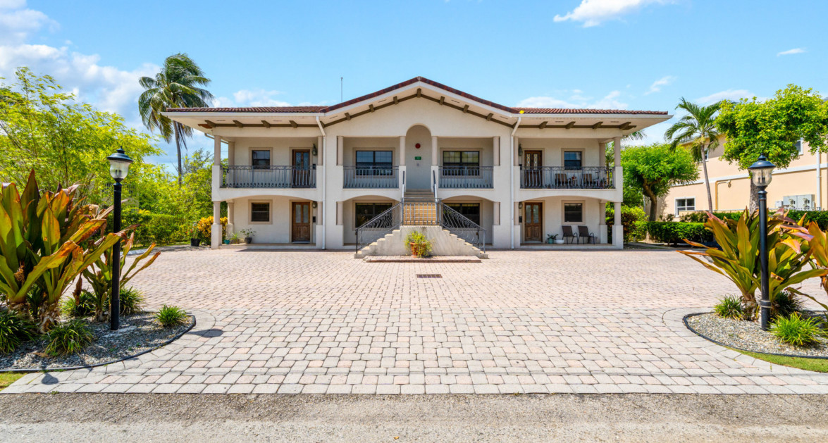 5 Canal Front Multifamily Properties | Snug Harbour – Investment Portfolio Opportunity - Image 17