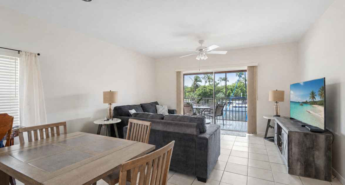 5 Canal Front Multifamily Properties | Snug Harbour – Investment Portfolio Opportunity - Image 8