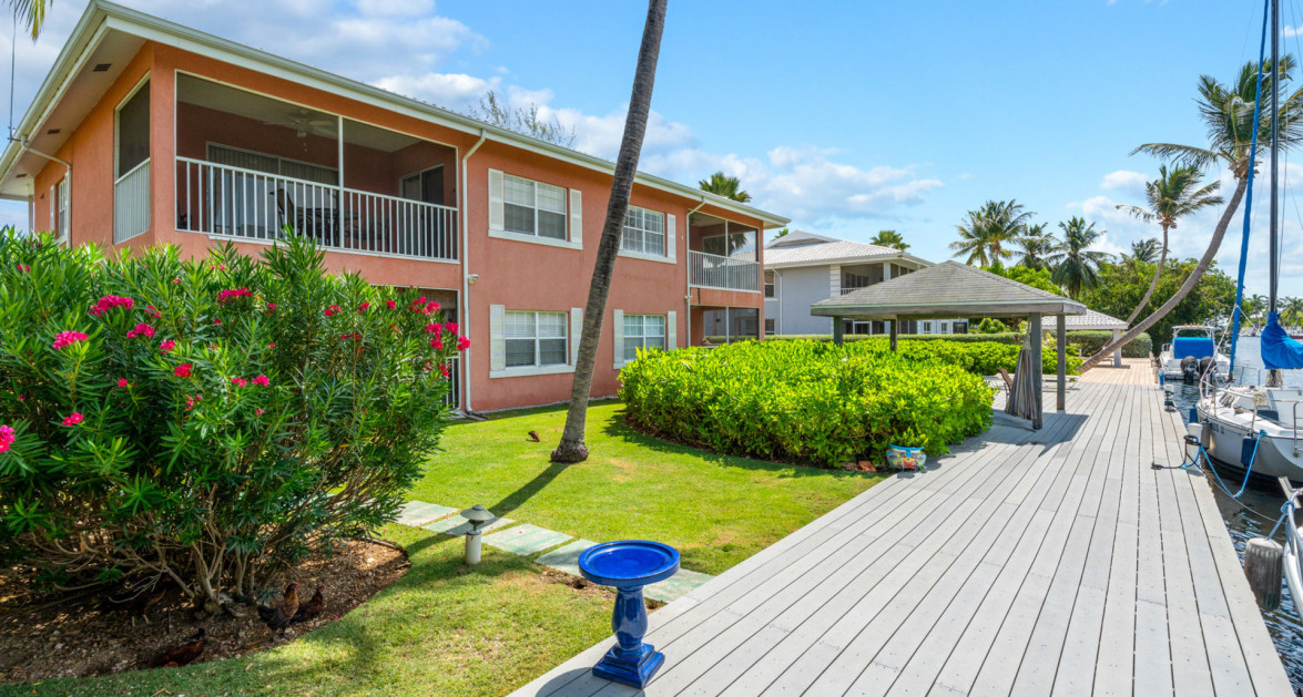 5 Canal Front Multifamily Properties | Snug Harbour – Investment Portfolio Opportunity - Image 7