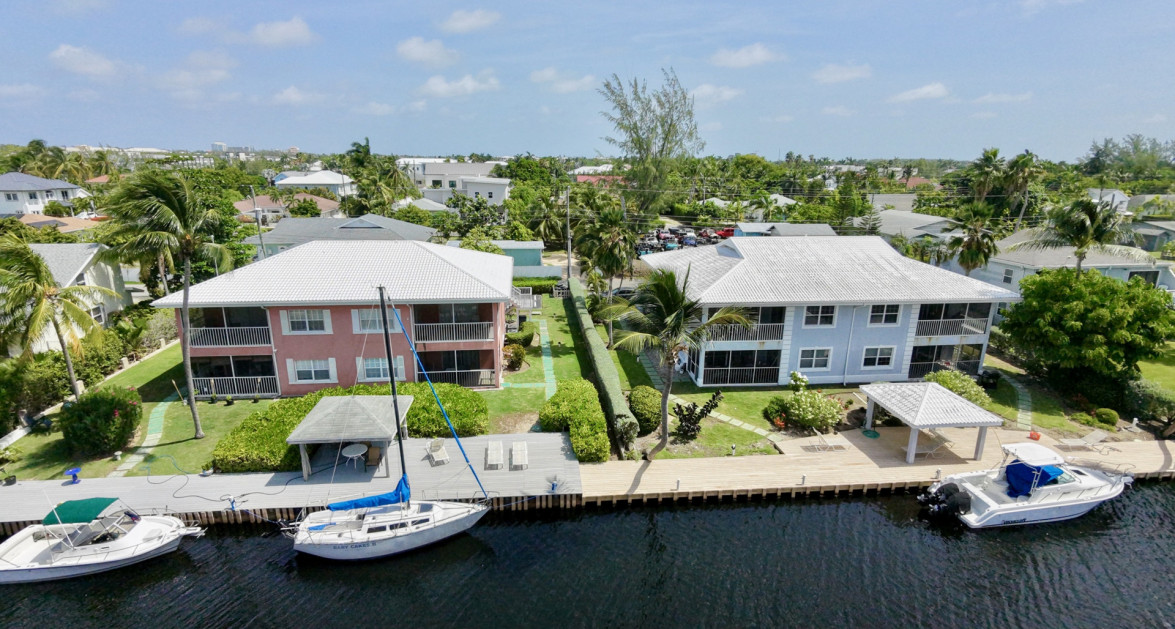 5 Canal Front Multifamily Properties | Snug Harbour – Investment Portfolio Opportunity - Image 5
