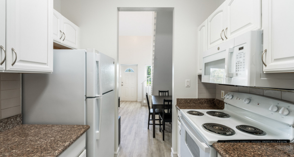 #51 Executive Suites | George Town - Investor Opportunity, 2 Bed Middle unit - Image 9