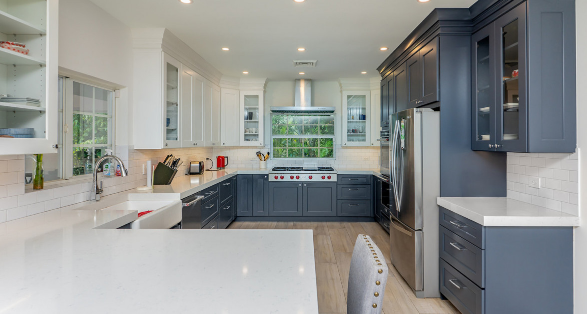 56 Nelson Quay | Canal-Front Elegance in Governor’s Harbour - Image 4