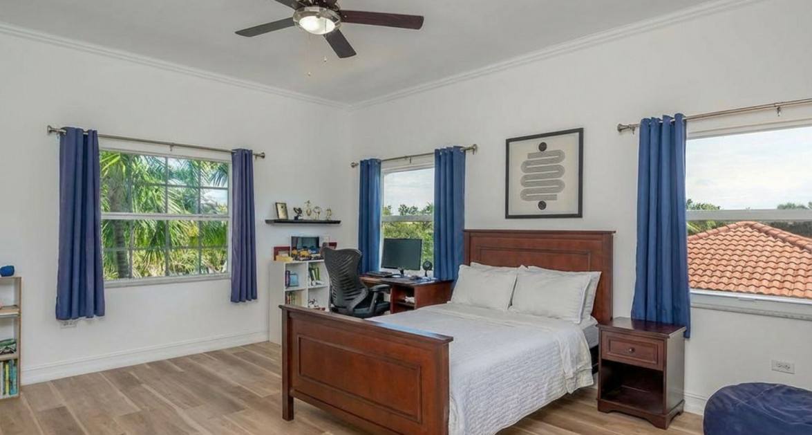 56 Nelson Quay | Canal-Front Elegance in Governor’s Harbour - Image 15