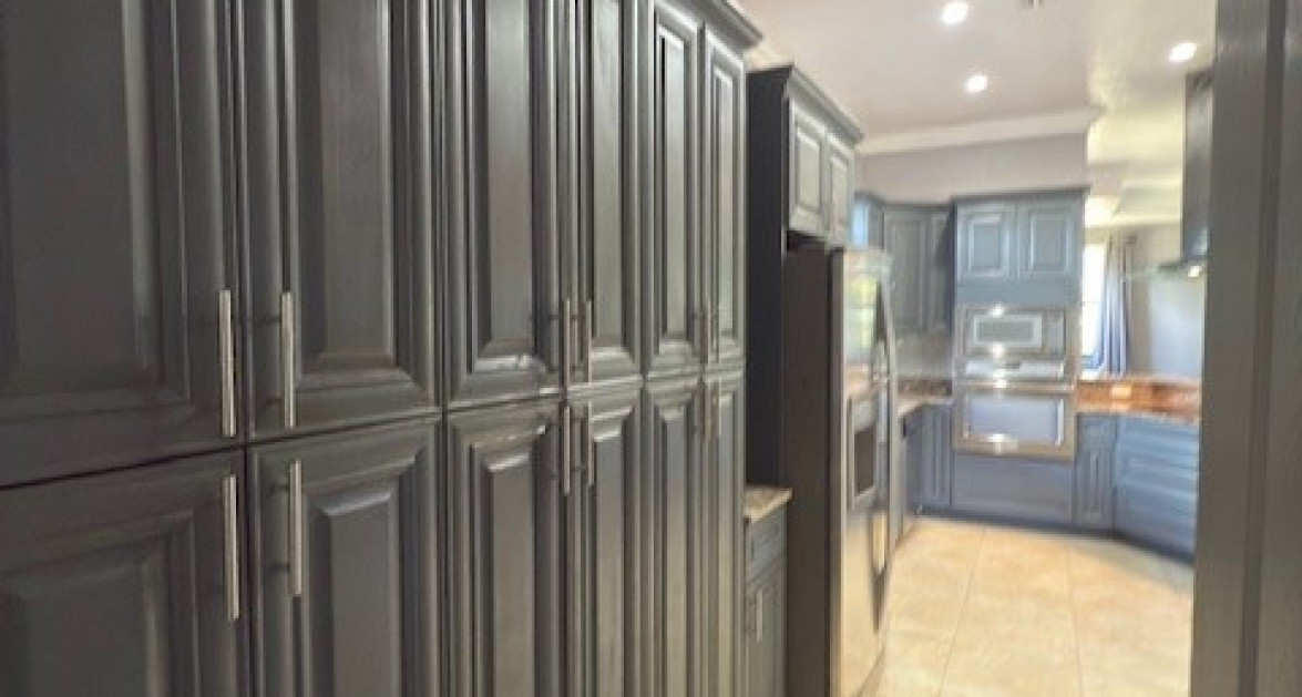 6 Bedroom across from Beautiful Breakers Beach - Image 28