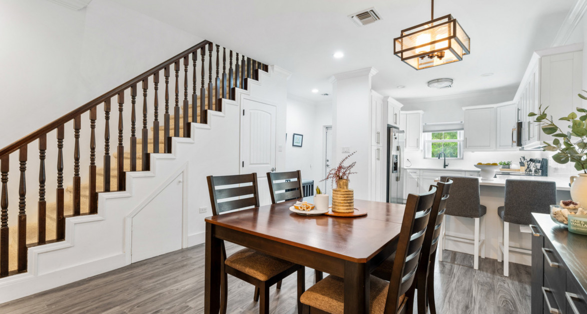 7 SNUG HARBOUR VILLAS | UPDATED 2?BED, 2.5?BATH IN A PRIME SEVEN MILE BEACH CORRIDOR COMMUNITY - Image 7