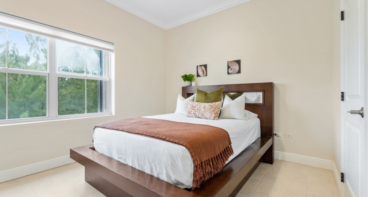 7 SNUG HARBOUR VILLAS | UPDATED 2?BED, 2.5?BATH IN A PRIME SEVEN MILE BEACH CORRIDOR COMMUNITY - Image 13