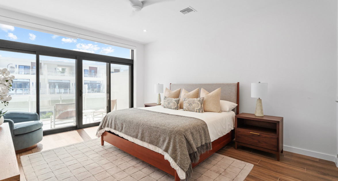 74 Bahia - Modern 4-Bedroom Townhouse in Amenity-Rich South Sound Community - Image 7