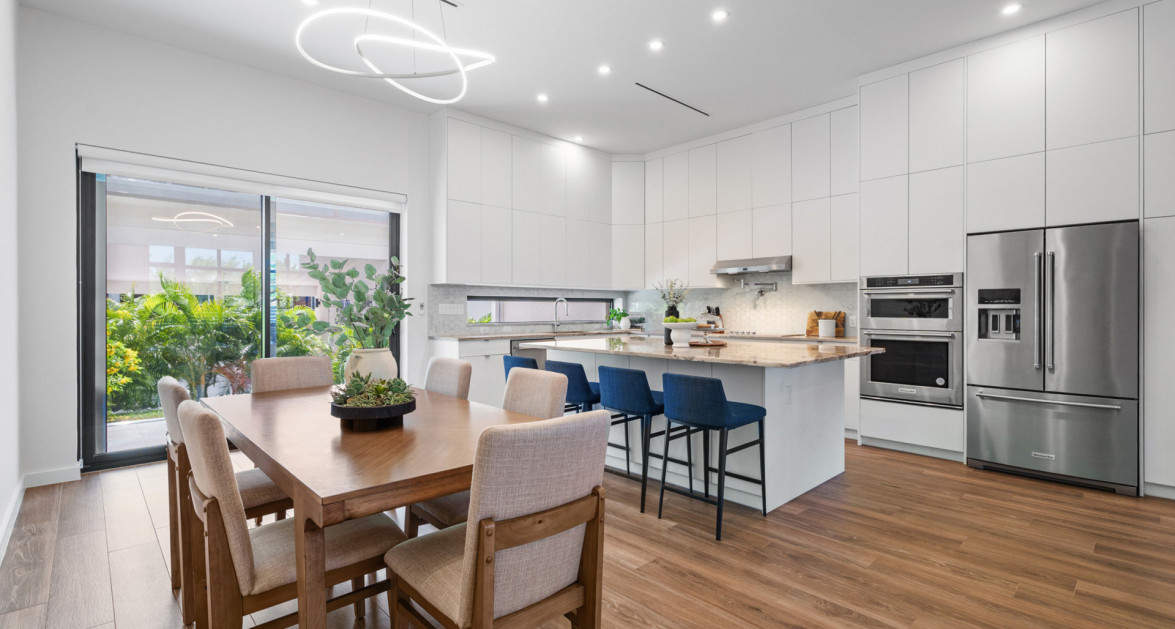 74 Bahia - Modern 4-Bedroom Townhouse in Amenity-Rich South Sound Community - Image 3