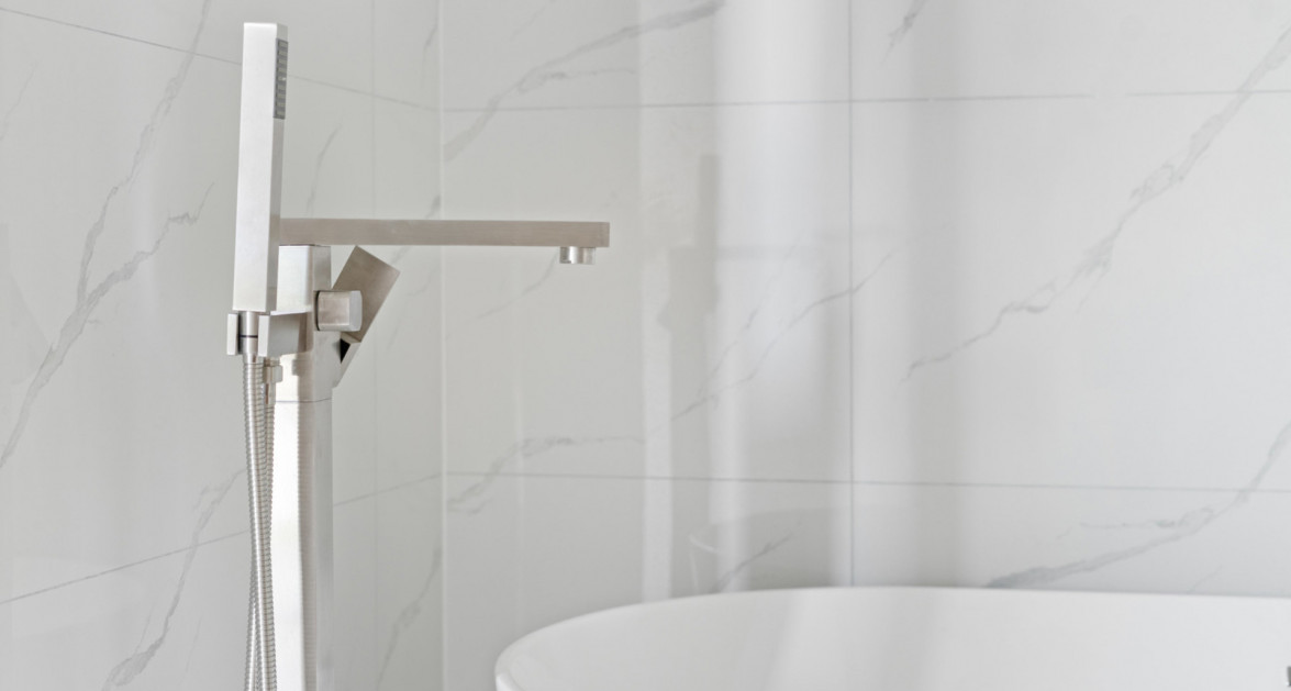 Arza - New Construction - Biggest 2 Bed 2 Bath + Den Unit! - Image 12