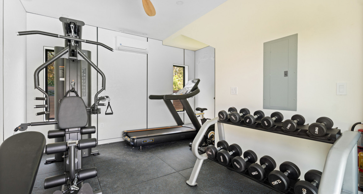 Arza - New Construction - Biggest 2 Bed 2 Bath + Den Unit! - Image 20