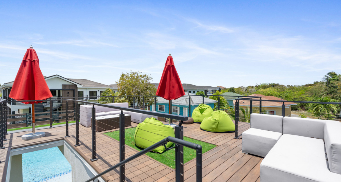 Arza - New Construction - Biggest 2 Bed 2 Bath + Den Unit! - Image 19