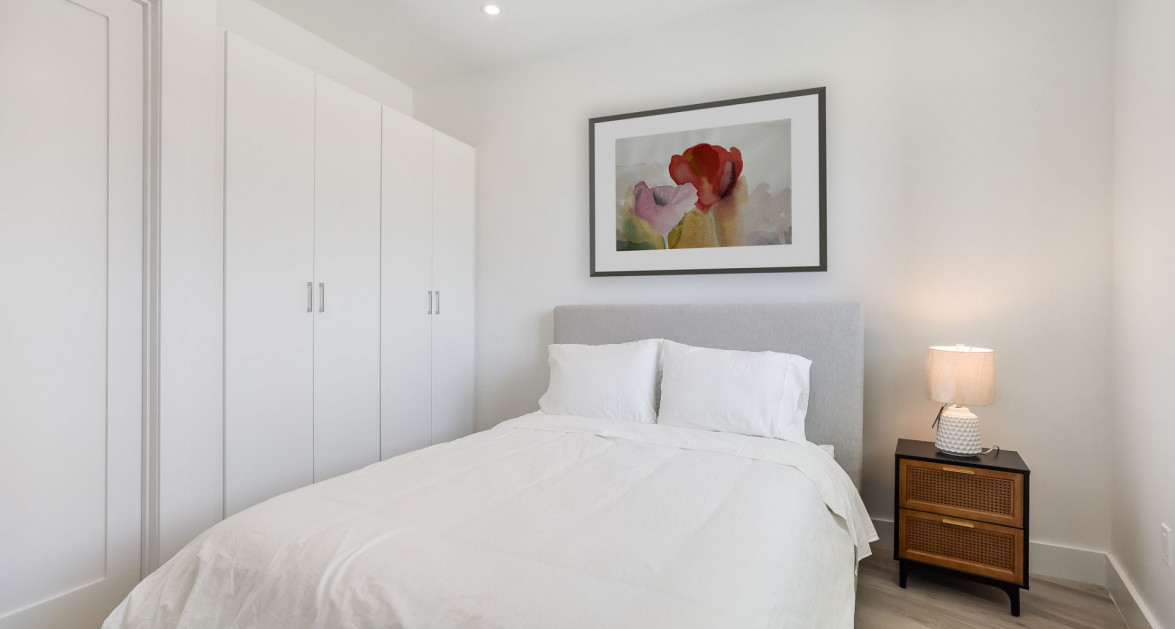 Aura #305 - Image 11