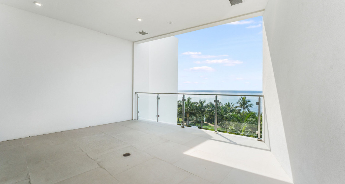 Aura #408 - Image 18