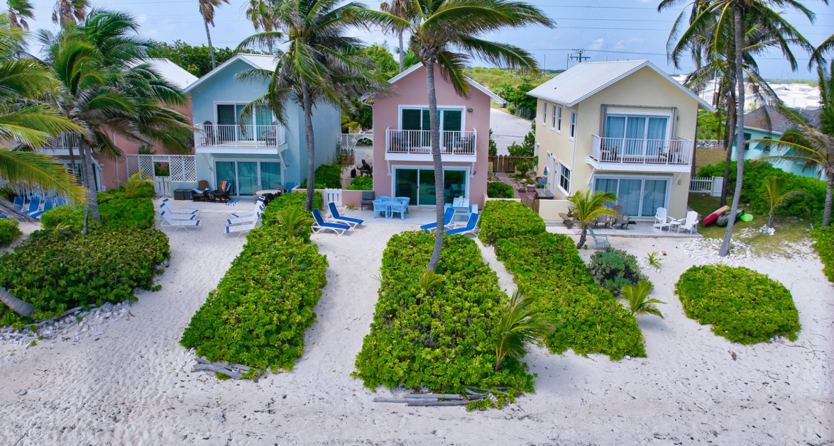 Azure Breeze Beachfront 3-Bedroom Villa - Image 15