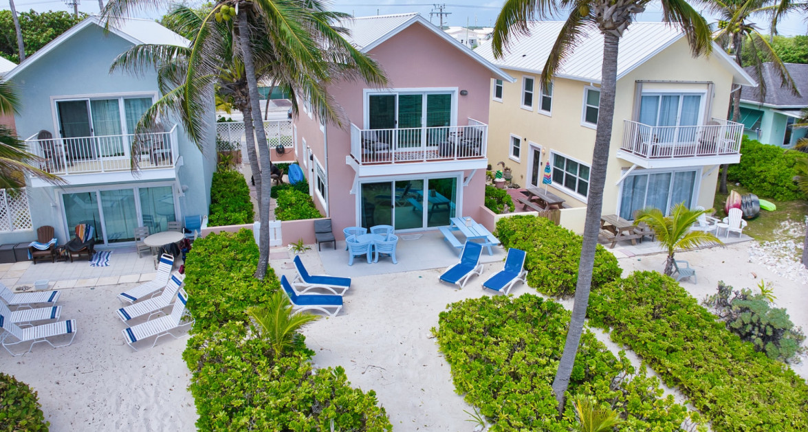 Azure Breeze Beachfront 3-Bedroom Villa - Image 19