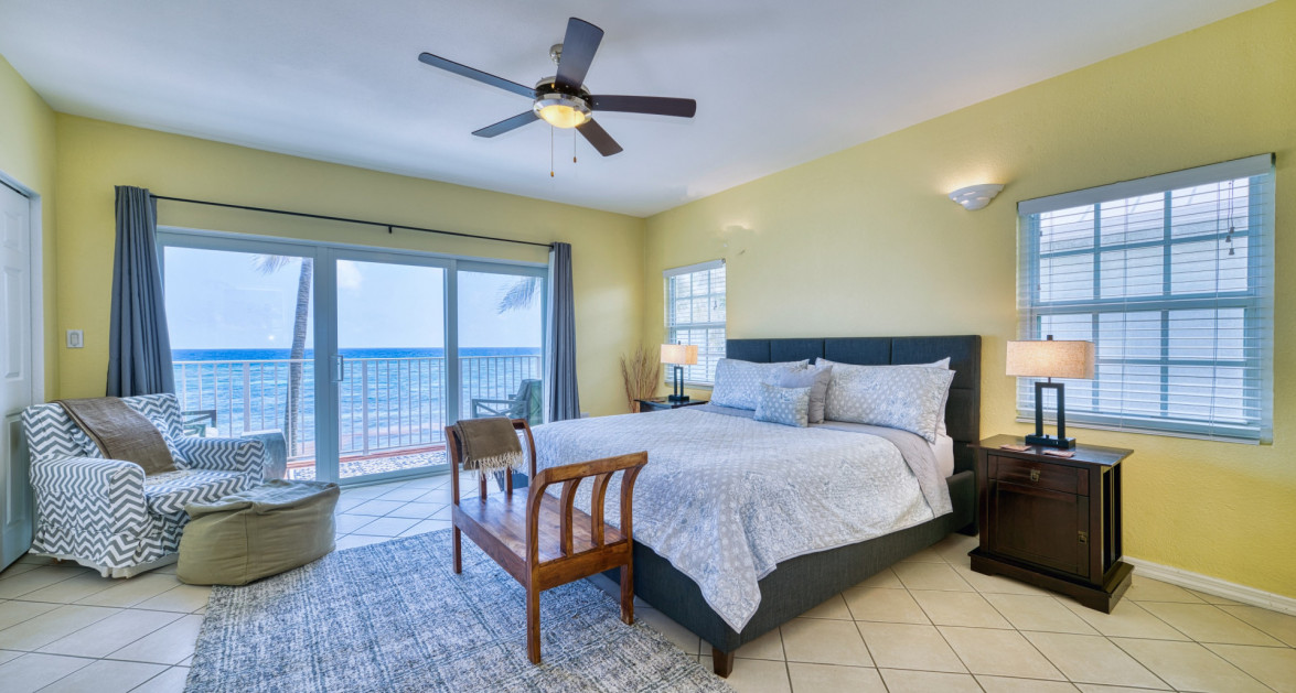 Azure Breeze Beachfront 3-Bedroom Villa - Image 6
