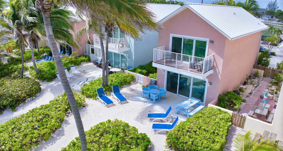 Azure Breeze Beachfront 3-Bedroom Villa - Image 5