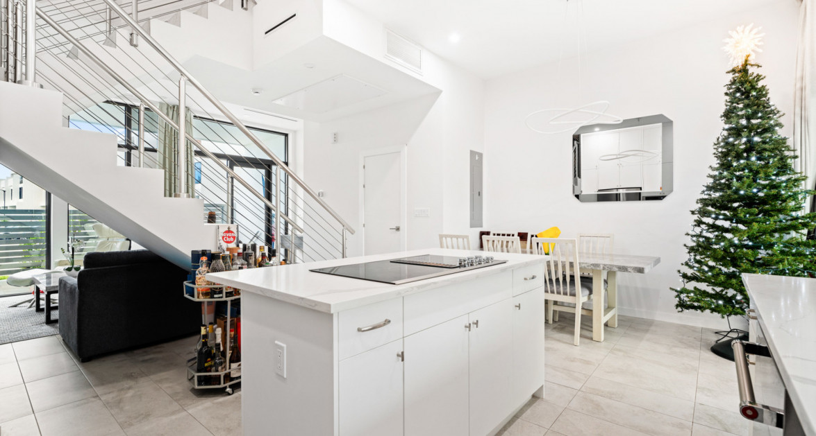 Bahia #6 (South Sound 3 Bed / 3.5 Bath Modern Townhouse) - Image 11