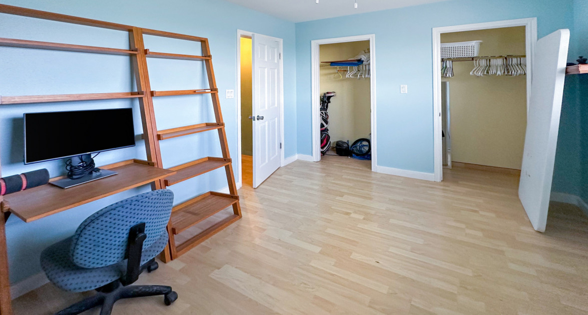 Banana Walk, 2 Bedroom in South Sound - Image 9
