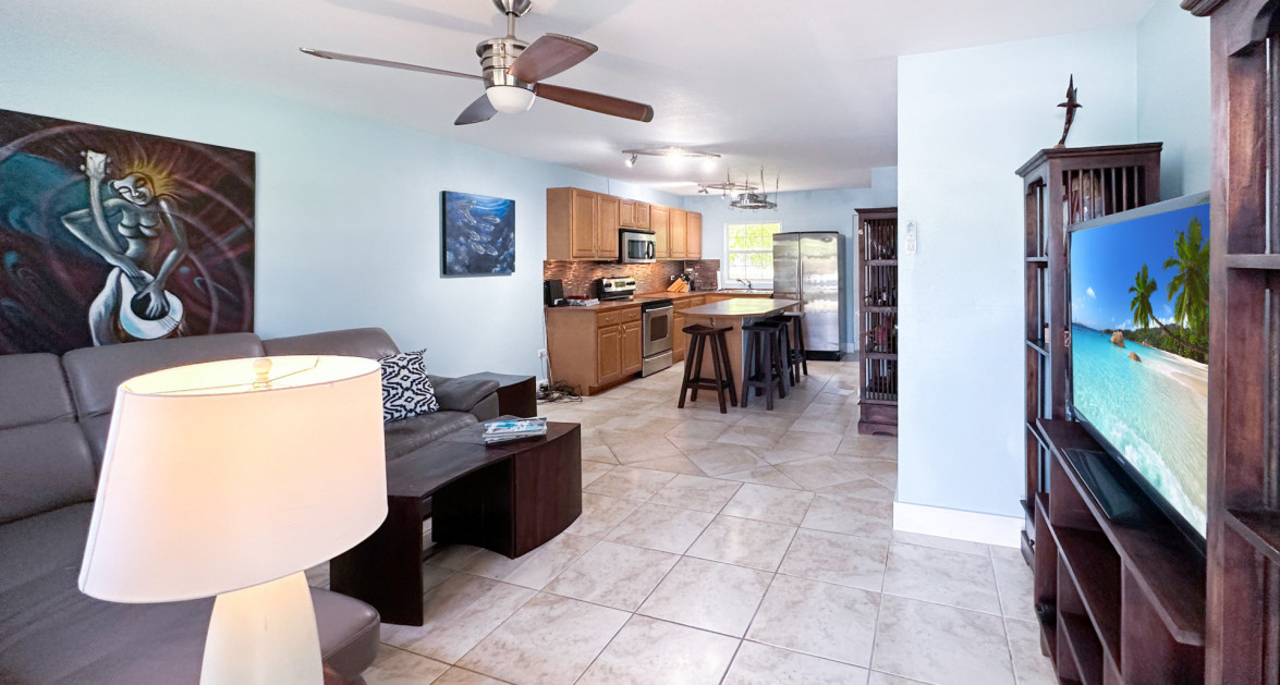 Banana Walk, 2 Bedroom in South Sound - Image 1