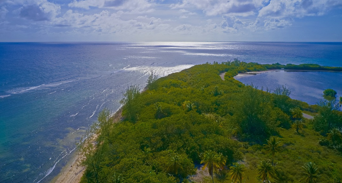 Beachfront Brac Hotel Zone 2.5acres - Image 12