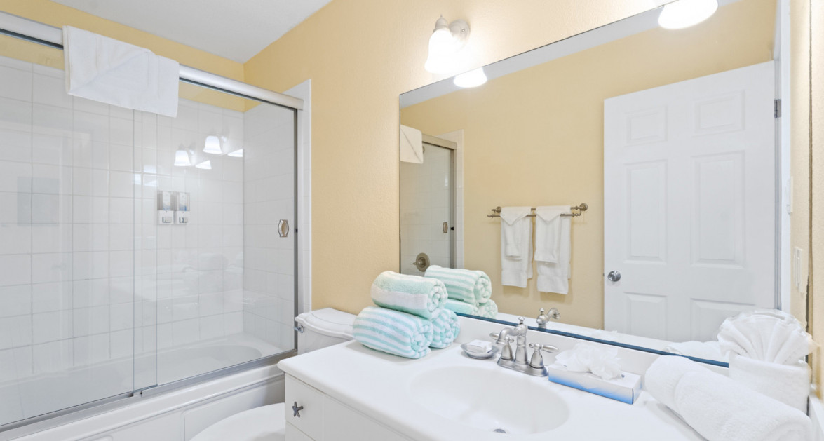 BEACHFRONT COMPASS POINT #111 (GROUND FLOOR 2 BED, 2 BATH) - Image 11