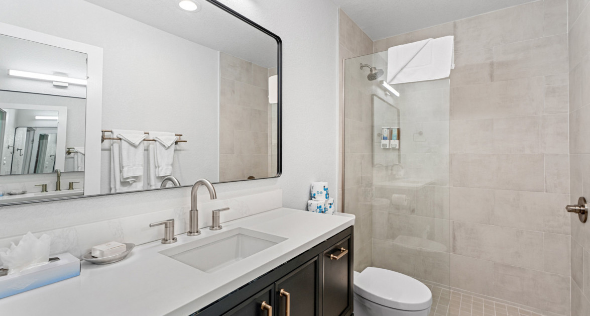 BEACHFRONT COMPASS POINT #111 (RENOVATED GROUND FLOOR 2 BED, 2 BATH) OWNER FINANCING AVAIL - Image 12