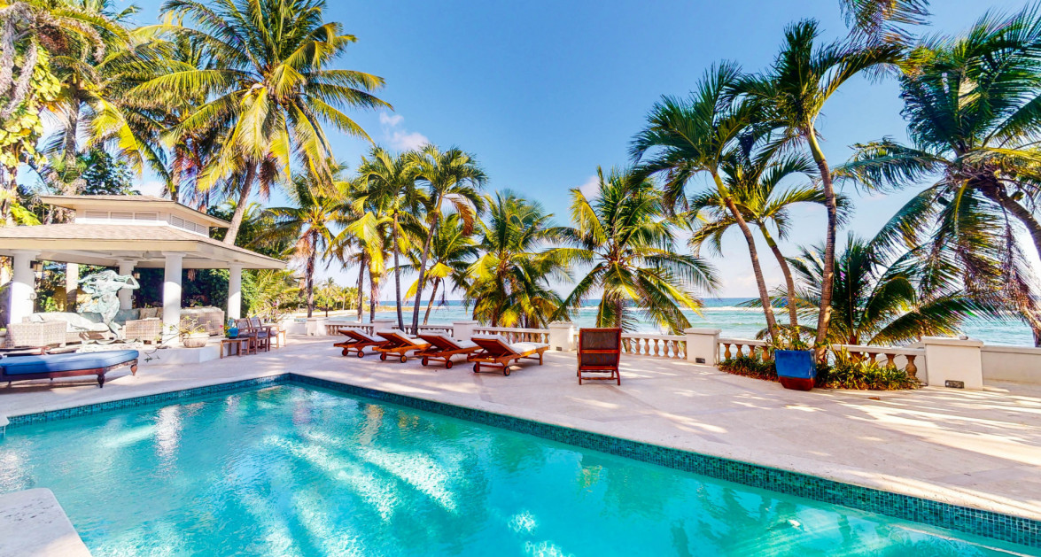 Beachfront Home - Prospect Point - Image 1