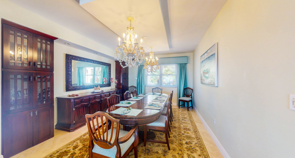 Beachfront Home - Prospect Point - Image 4