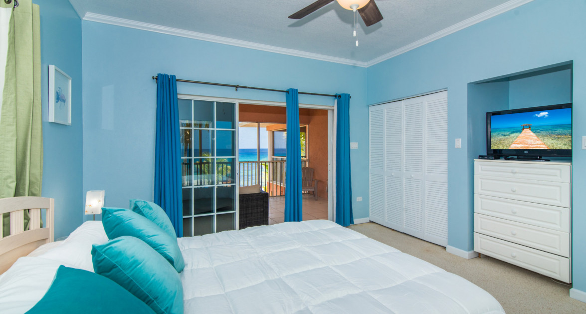 BEACHFRONT NORTHSIDE CONDO NORTHERN LIGHTS 4 - Image 16