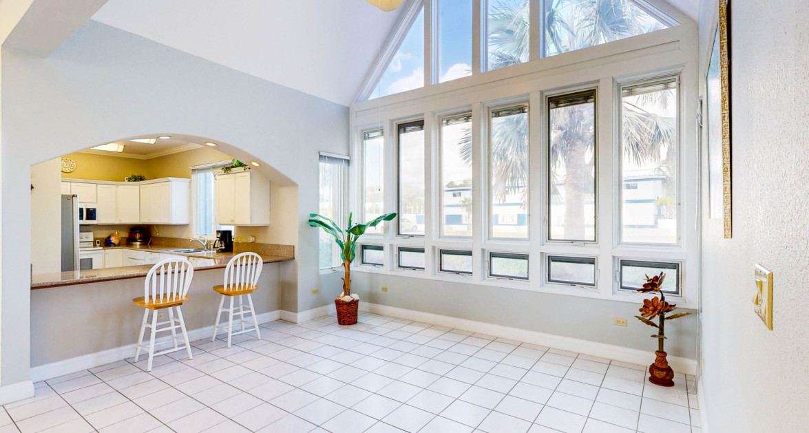 Beachfront Retreat with Pool and Stunning Views - Image 6